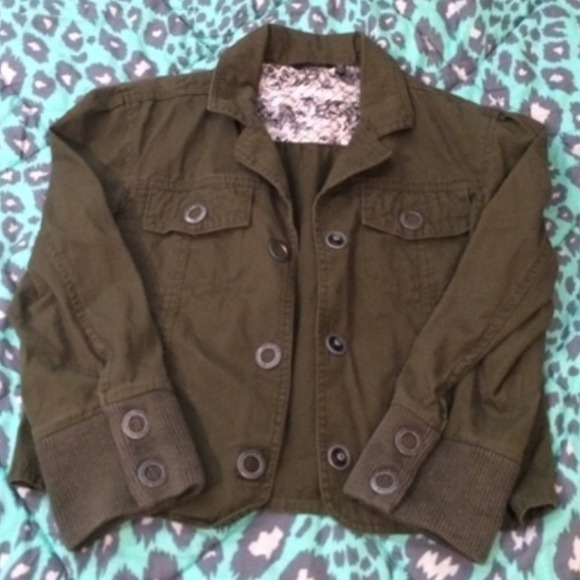 Army green croped hurley jacket