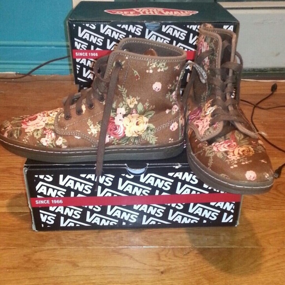 Floral dr.martens