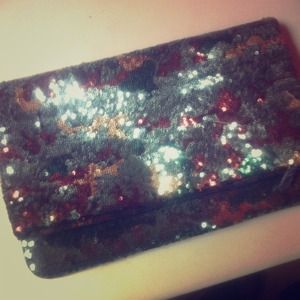 Nina sequin clutch