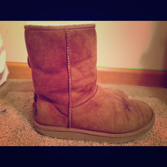 chestnut ugg boots