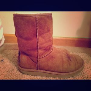 chestnut ugg boots