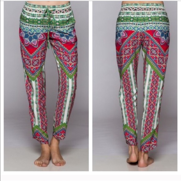 Stunning print harem pants - Picture 2 of 3