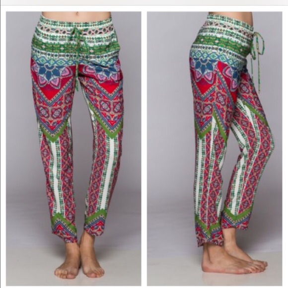 Stunning print harem pants - Picture 3 of 3