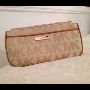 Michael Kors clutch
