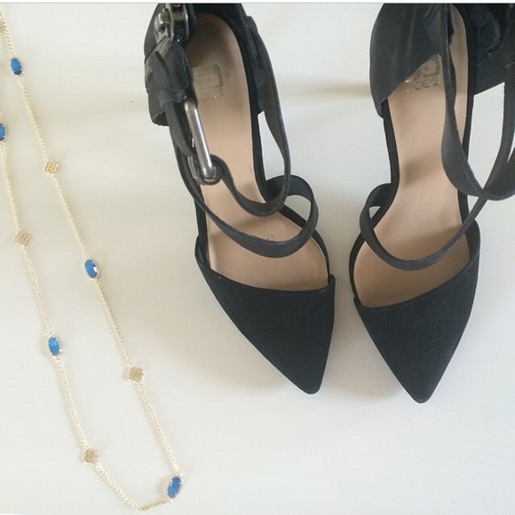 I'm Cohosting Borrowed From The Boys 9/9!!!💃❤️💃 - Picture 3 of 4