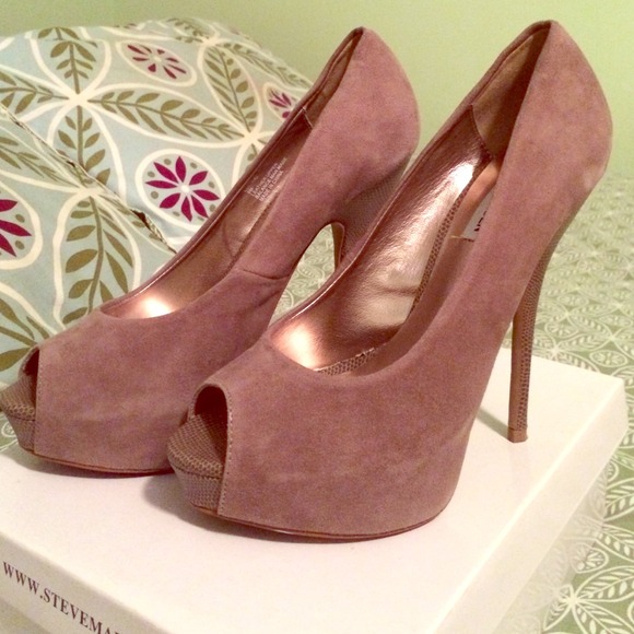 Steve Madden LULUUU Taup Multi Pumps Size 8