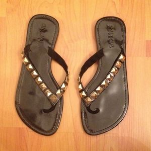 Mystique Sandal