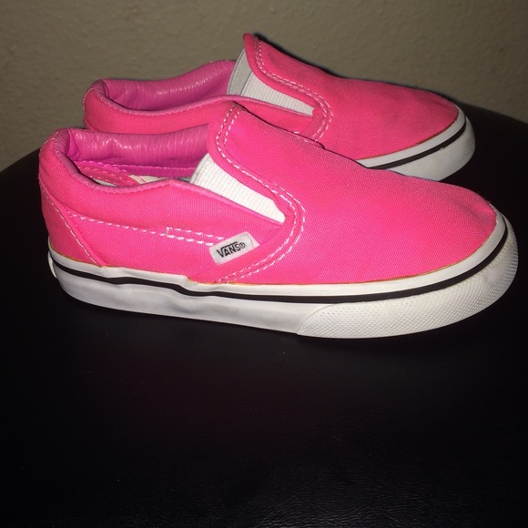 Toddler hot pink vans