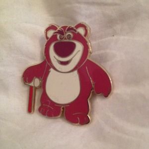 Disney trading pin