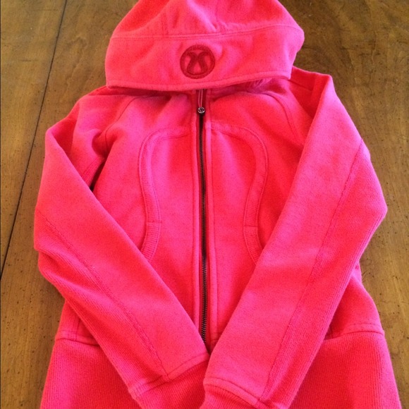 Lululemon coral scuba jacket!