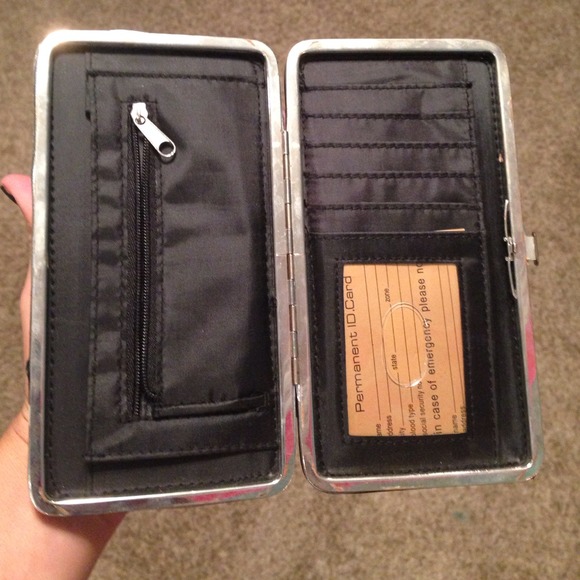 Pattern wallet - Picture 2 of 3