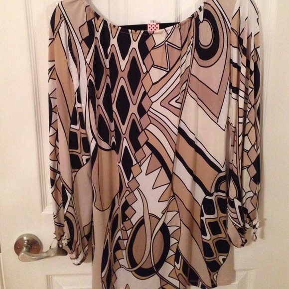Blouse/top long sleeve with abstract pattern - Picture 2 of 4