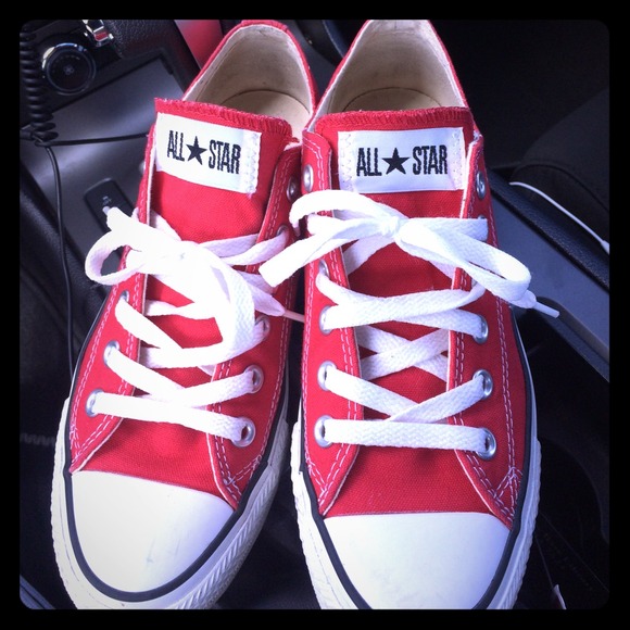 Red converse