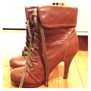 Brown lace up boots