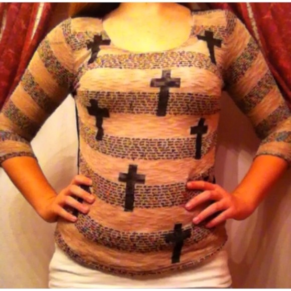 Cross Knit Top from Deb - Picture 1 of 3