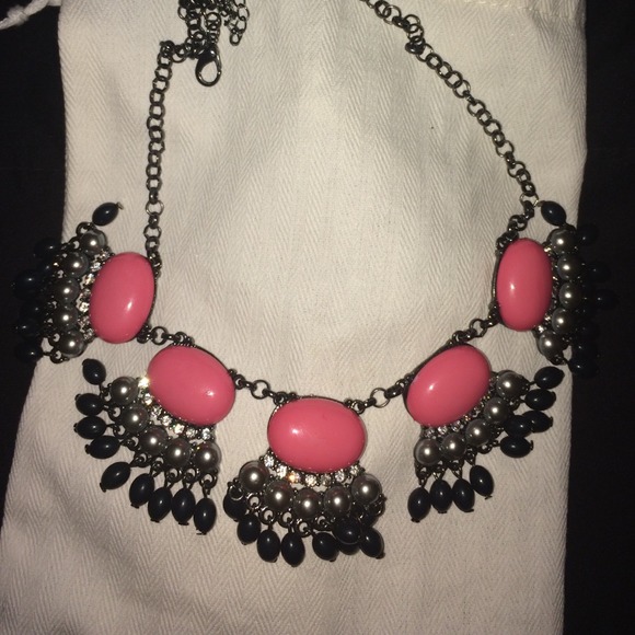 Pink silver and black statement necklace NWOT
