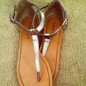 Silver sandals(: worn about 4x ❗️reduced price❗️