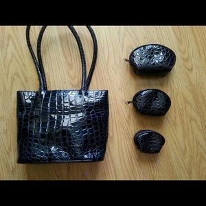 MARK DOWN!! Blue vinyl pocketbook w/ 3 small bags