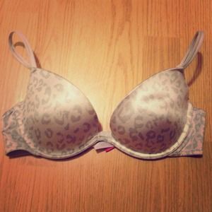 VS PINK Push-up bra
