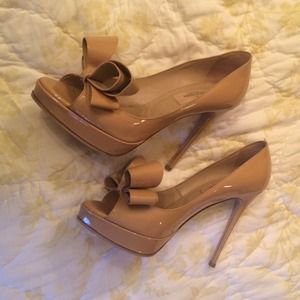 Valentino nude classic bow tie platform