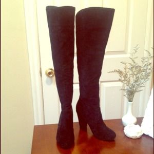 Knee High Suede-like boots
