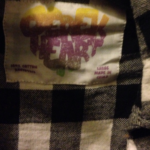 Black and white plaid - Picture 2 of 2