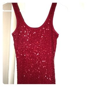 This is a very sparkly tank top from express!