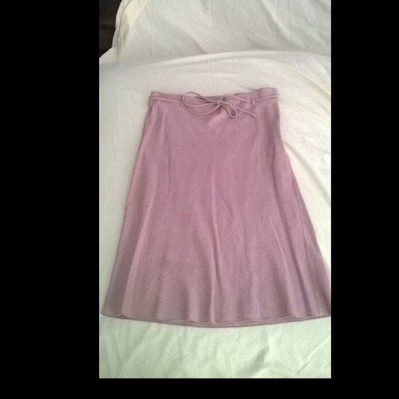 Skirt rose color