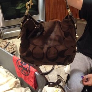 Brand new coach bag great for everyday!
