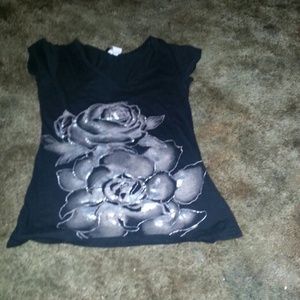Graphic tee