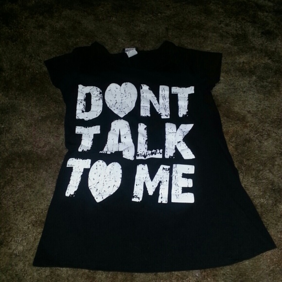 Graphic tee