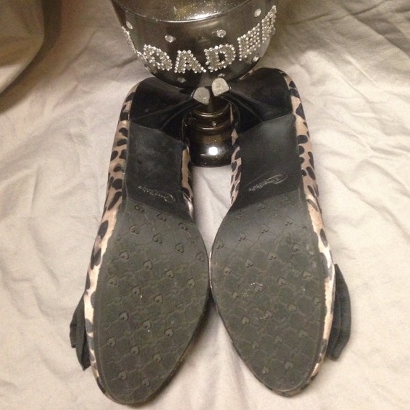 Lightly Worn Candie's| Size 9 - Picture 2 of 4