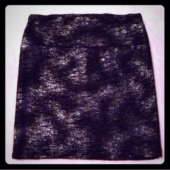 NWT Metallic Silver Black Textured Mini Skirt - Picture 2 of 5