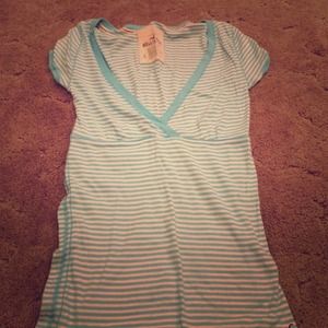 Hollister shirt