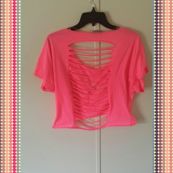 Cut Out Tee - Picture 2 of 2