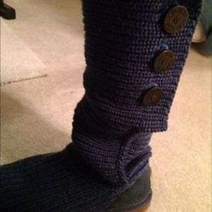🚫SOLD🚫 Lovely knit UGG boots in blue