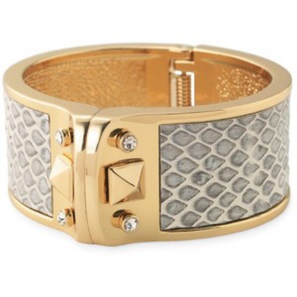 Stella & Dot Bello Bangle