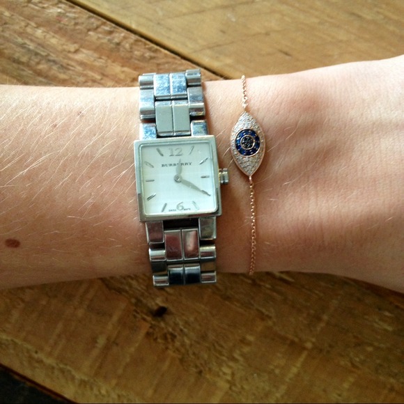 Burberry Accessories - 🎉HP🎉Burberry Silver Link Watch With Plaid Detail