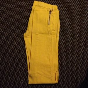 Yellow pants