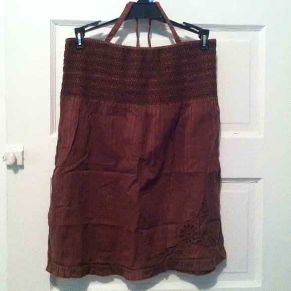 Hollister shirt that ties around neck