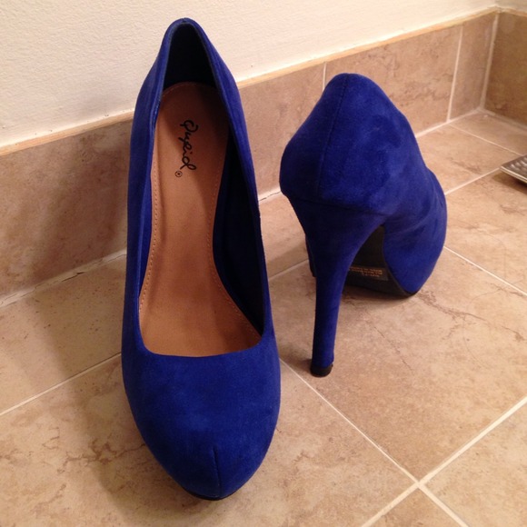 Shoes/High heels