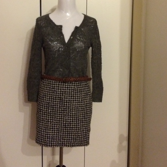 Bundle.Kate Middleton style check skirt& Sweater - Picture 2 of 4