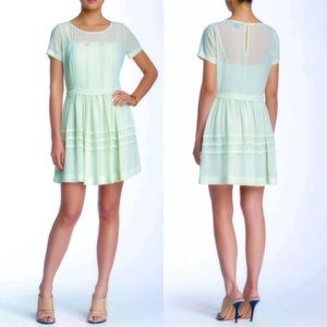 ⭐️RARE⭐️French Connection Drop Waist Babydoll!