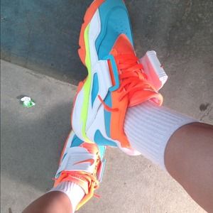 Nike Diamond Turf 2 4Y