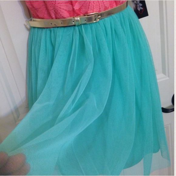 🚫Bundled🚫Coral and Mint Little Dress - Picture 3 of 4