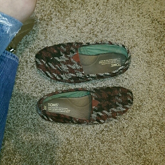 Toms shoes
