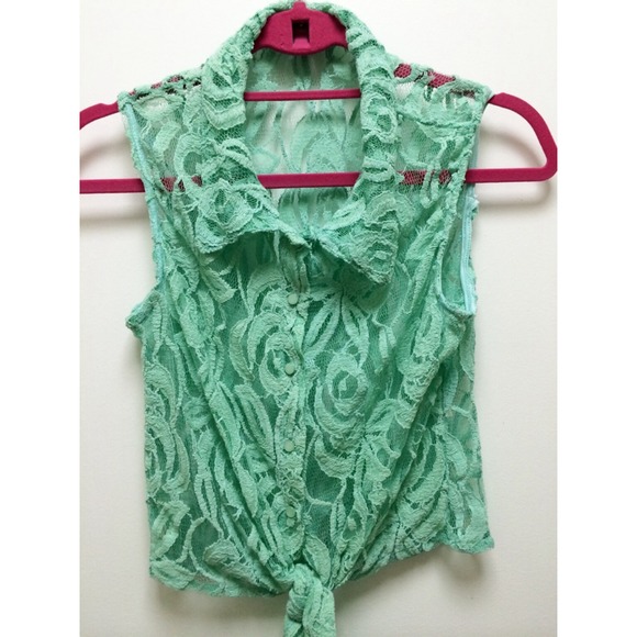 Laced button up