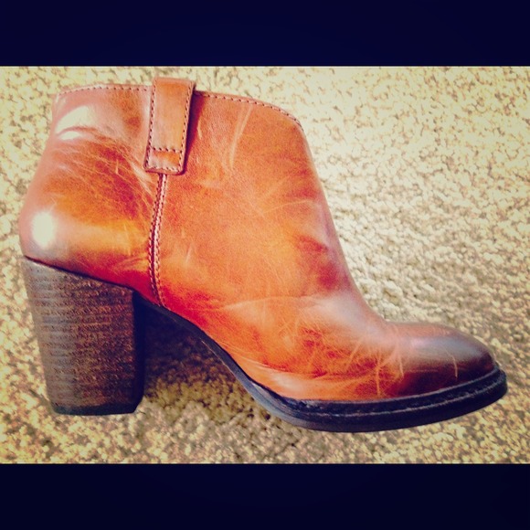Steve by Steve Madden "Frisky" bootie