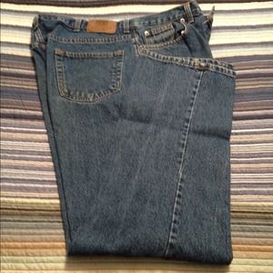 4 Pairs of Men's Jeans 40x32/ 1 Tan 30x32 Pants