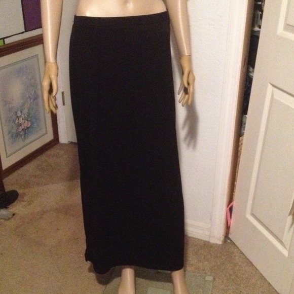 Black maxi skirt with slits on sides